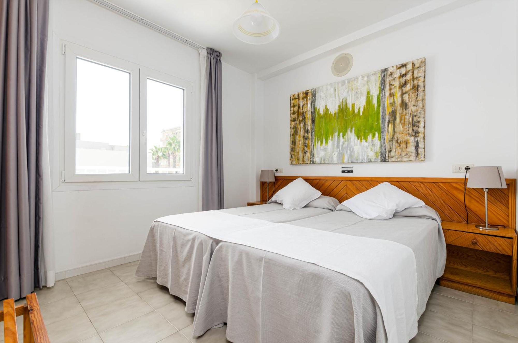 Mar Brava Apartments 坎皮卡福特 外观 照片